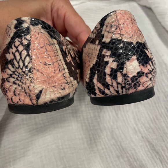 Nine West Shoes Womens 10M Snakeskin Ballet Flat Slip On - Picture 3 of 5